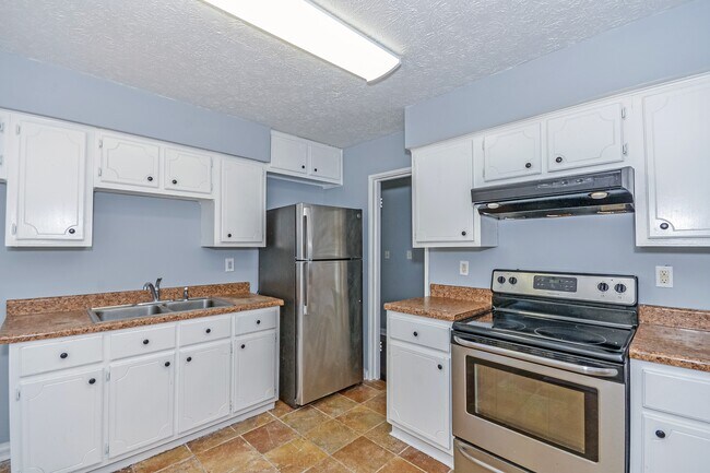 Building Photo - 928 Grenada Dr