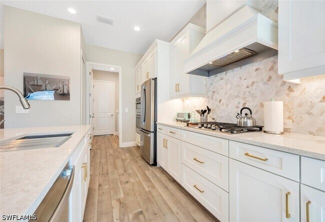 Building Photo - 4003 Pegasus Wy