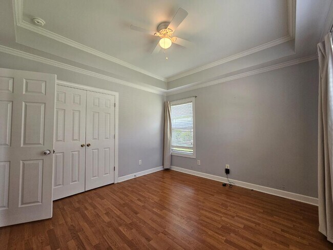 Building Photo - 160 Molinia Dr