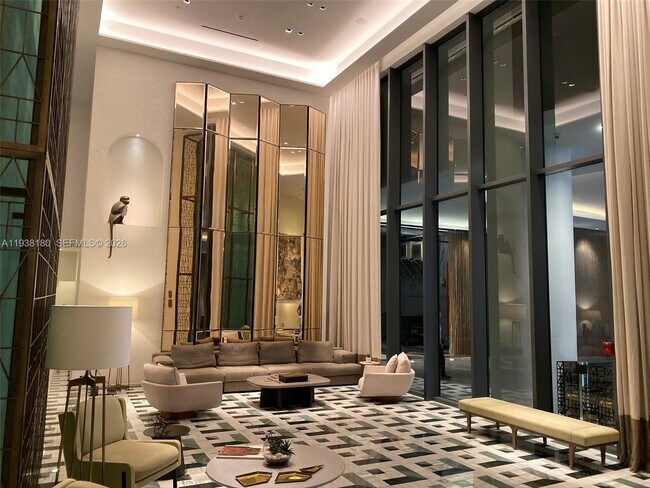 Building Photo - 801 S Miami Ave