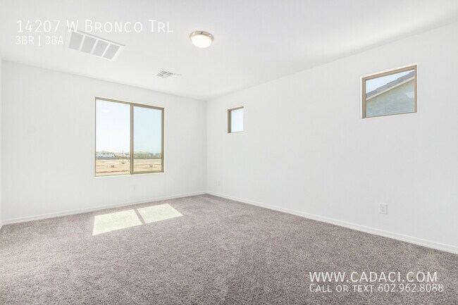 Building Photo - 14207 W Bronco Trl
