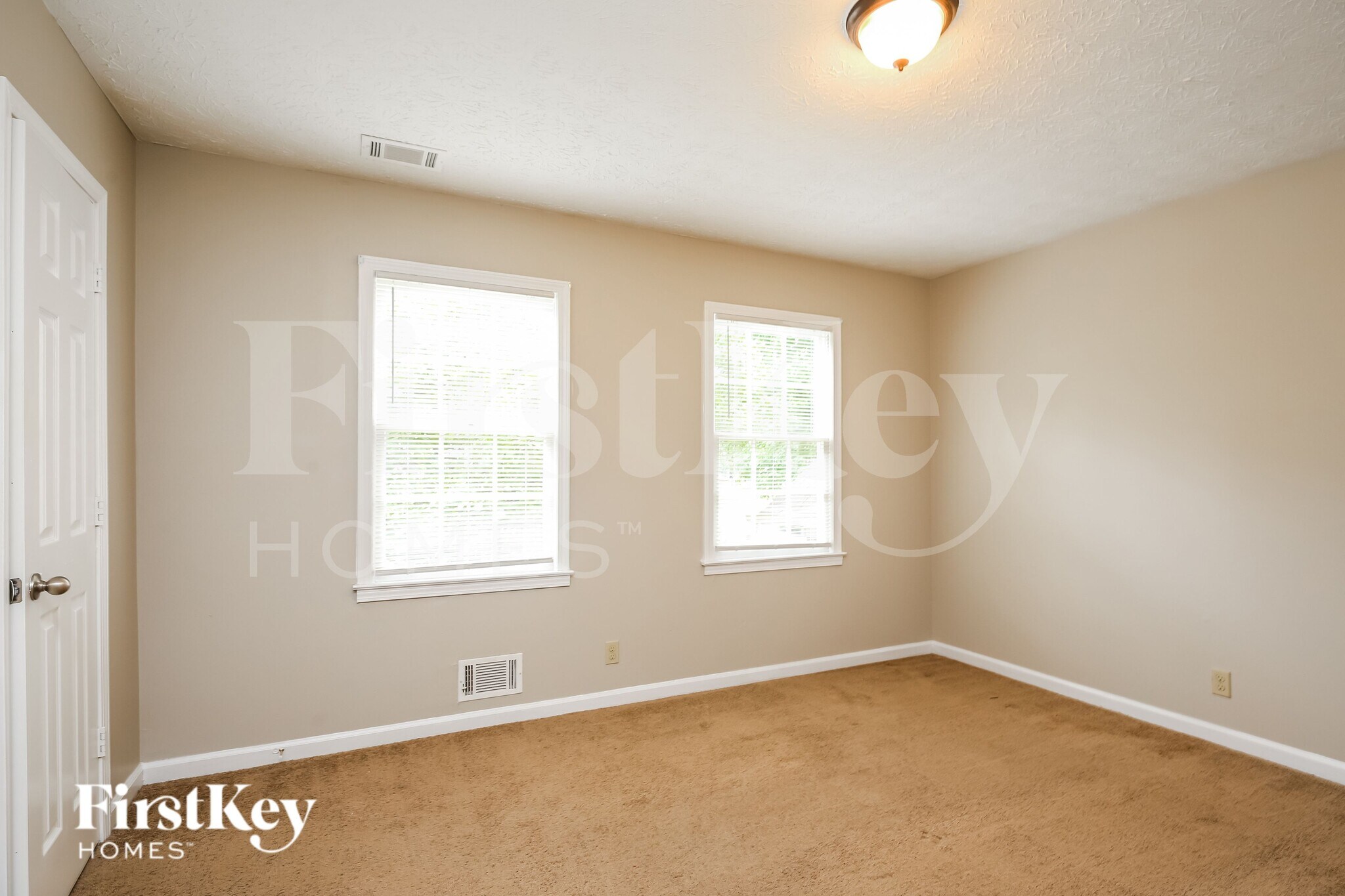 Building Photo - 4970 Bent Creek Ct