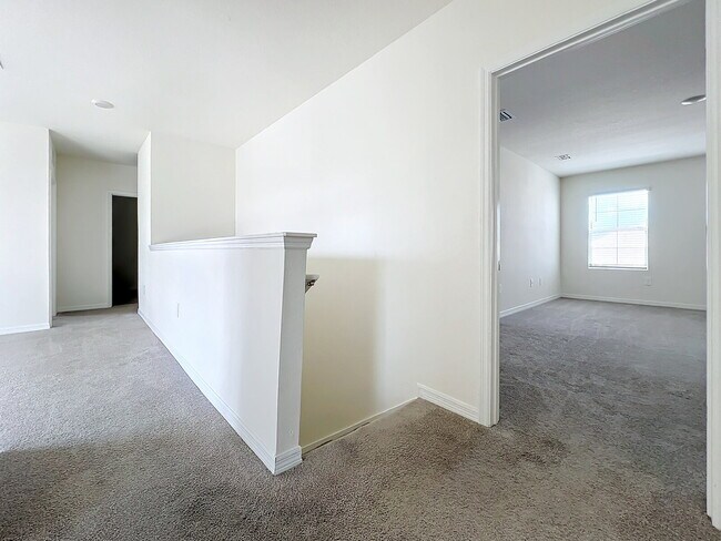 Building Photo - 12744 Lateral Root Dr