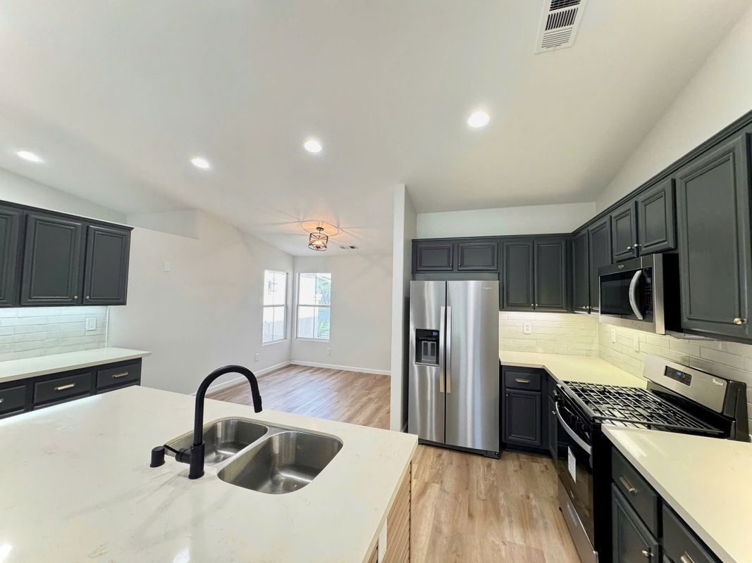 Building Photo - 81464 Avenida Esmeralda