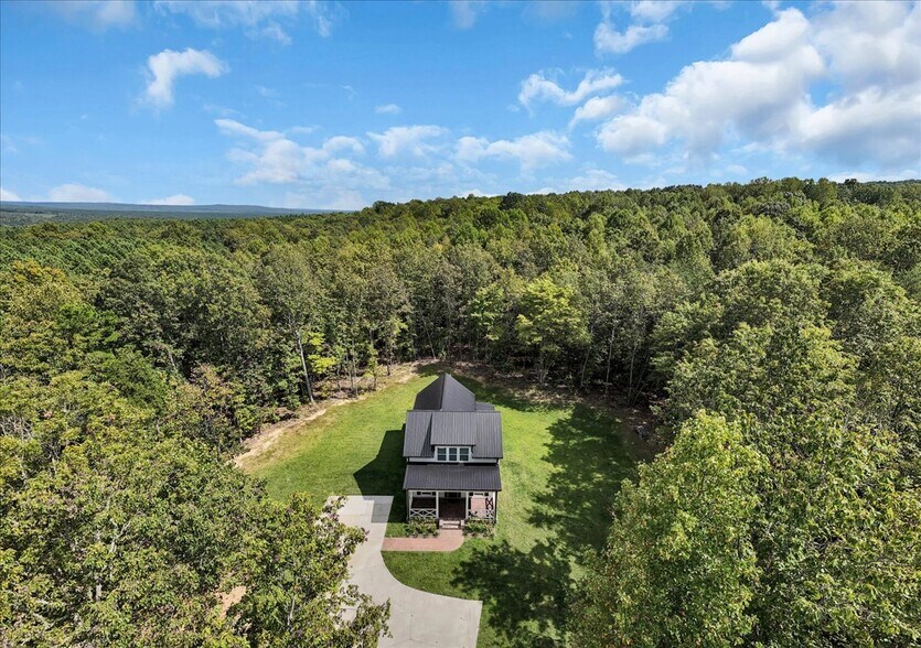 Building Photo - 765 Upper Firetower Rd
