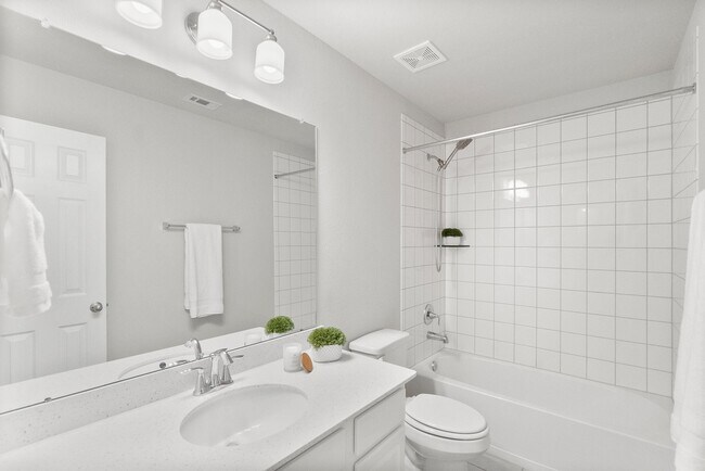 Building Photo - 2840 Jehlon Ln