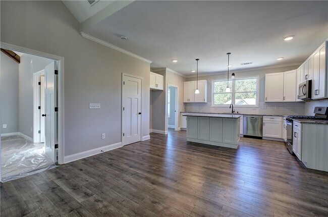 Building Photo - 309 Arbor Cir