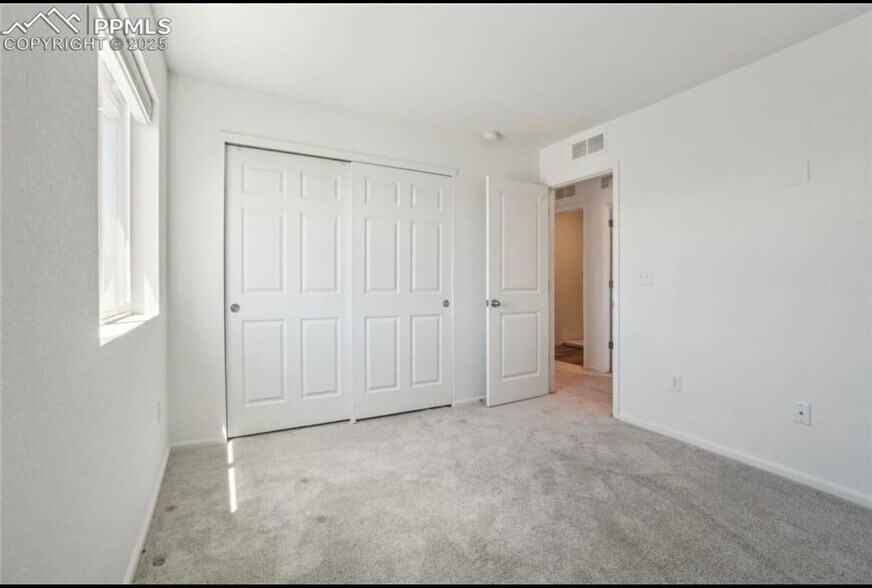 Building Photo - 1145 Ibex Dr
