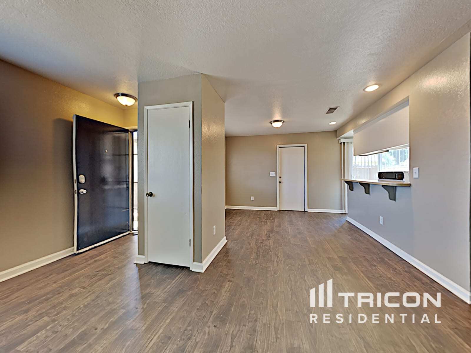 Building Photo - 515 Tisdell Dr