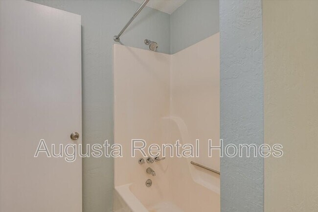 Building Photo - 3996 Allison Rd