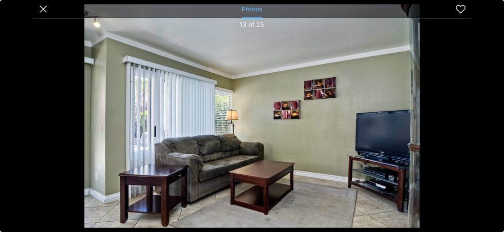 Building Photo - 817 Southshore Dr
