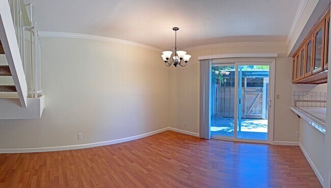 Building Photo - 1448 Carnot Dr