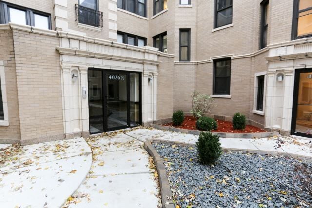 Building Photo - 4041 N Ashland Ave