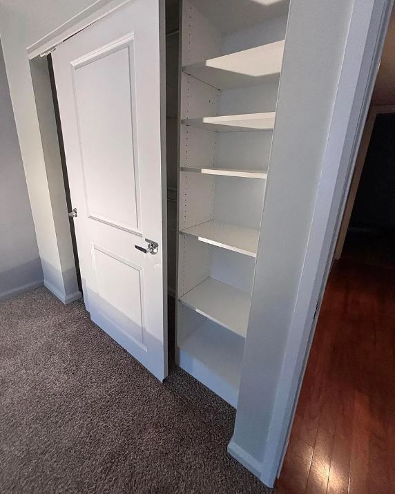 Building Photo - 945 Quay Ave