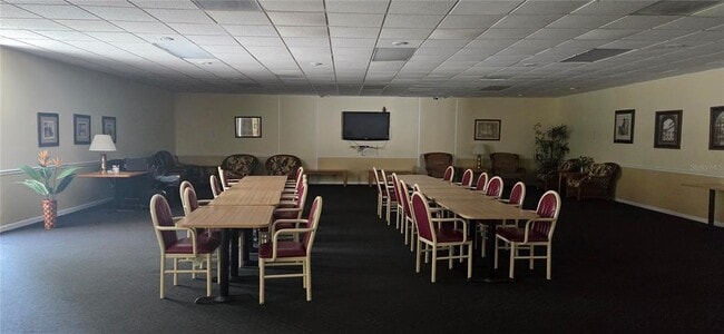 Building Photo - 2101 Fox Chase Blvd