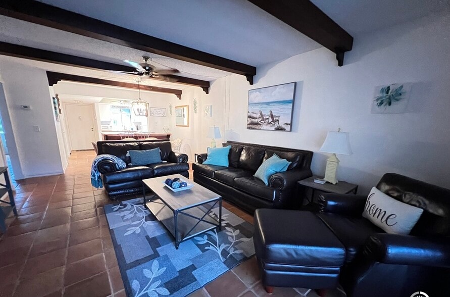 Building Photo - 1630 Stickney Point Rd