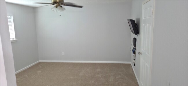 Building Photo - 16011 Glen Mar Dr