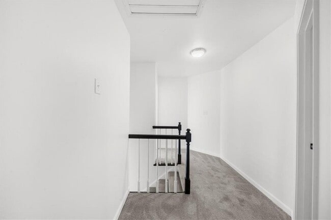 Building Photo - 11215 Highfield Chase Dr