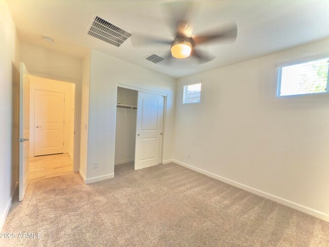 Building Photo - 4040 E Hoot Owl Trail
