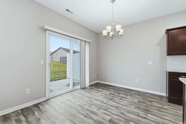 Building Photo - 3595 Canal Square Dr