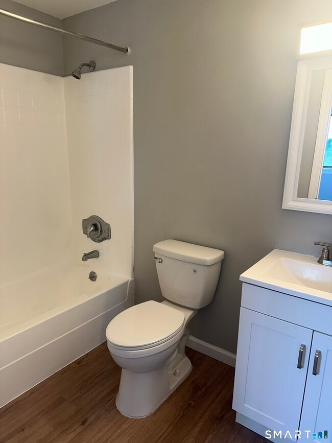 Building Photo - 5 Nabby Rd