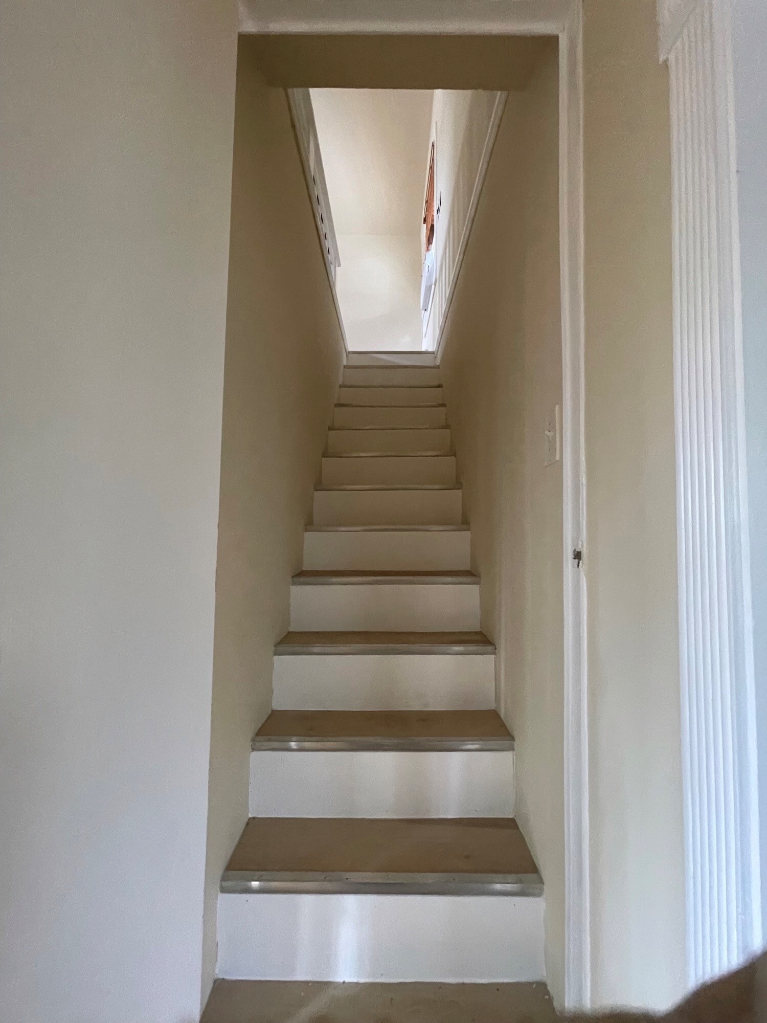 Stairs to loft/upstairs - 844 Olivia St