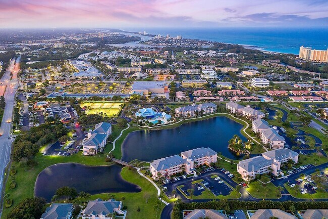 Building Photo - 353 S US Hwy 1