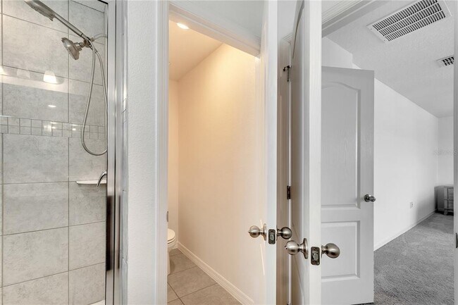 Building Photo - 900 Boca Vista Ct