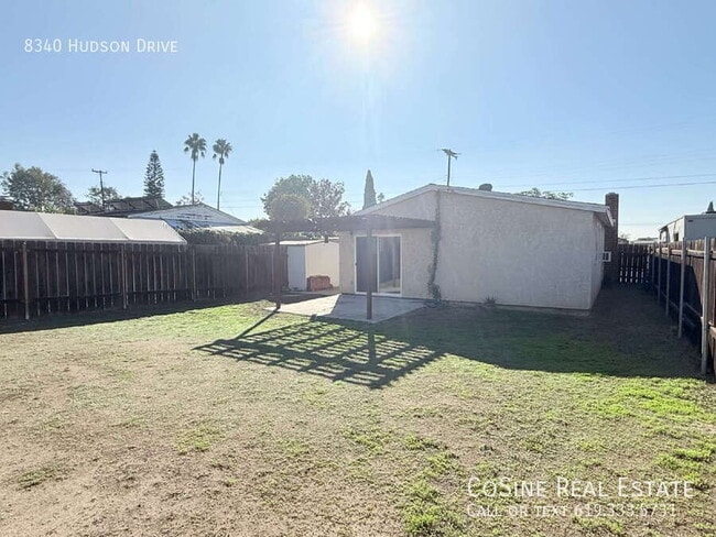 Building Photo - 8340 Hudson Dr