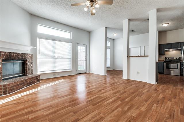 Building Photo - 2624 Crystal Falls Dr