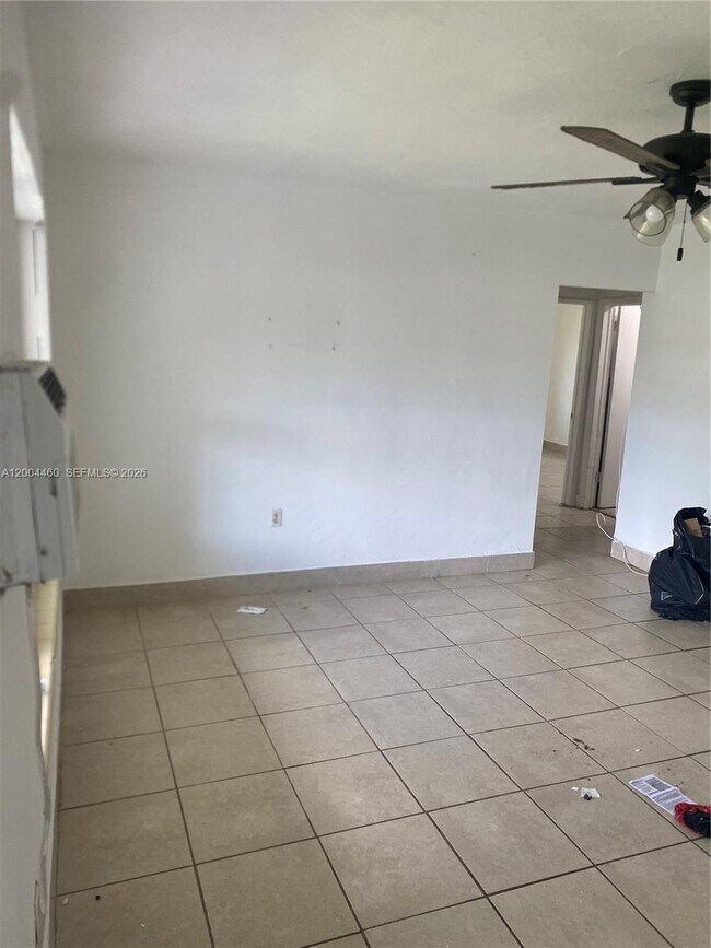 Building Photo - 1070 NW 147th St