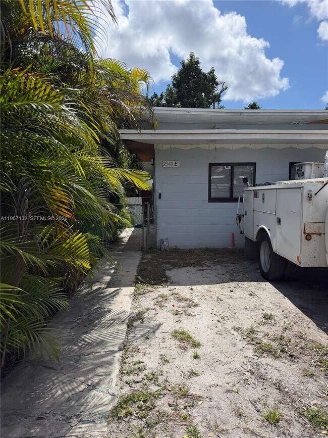 Building Photo - 2340 NW 81st St.