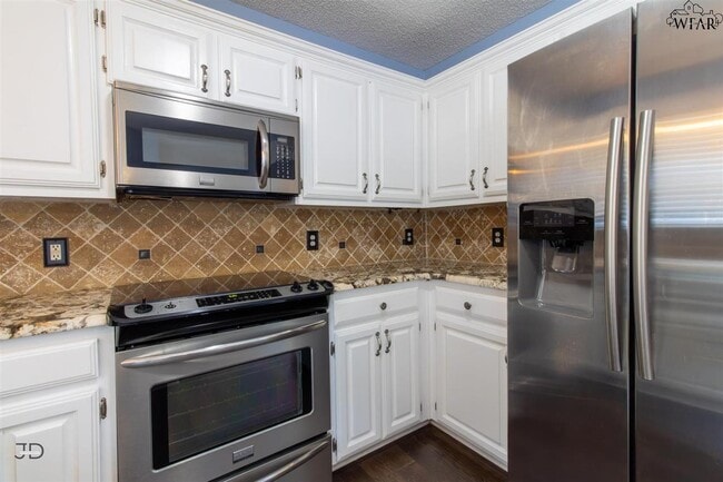 Building Photo - 2224 Sandcastle Rd