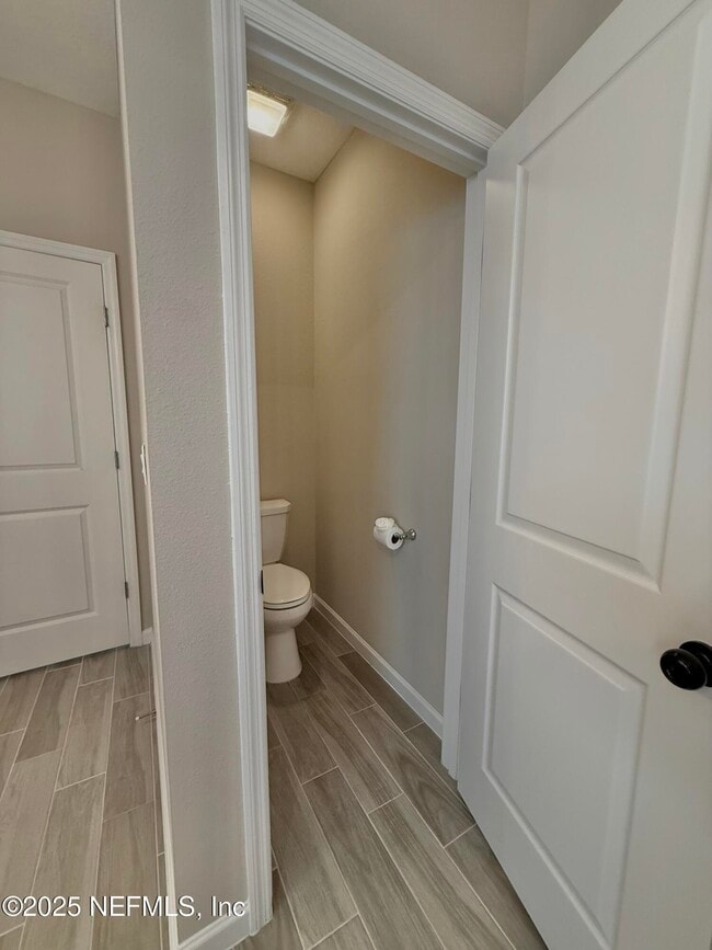 Building Photo - 309 St Vincent Dr