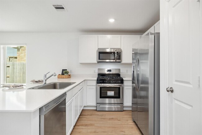 Building Photo - 1491 Twilight Grn Dr