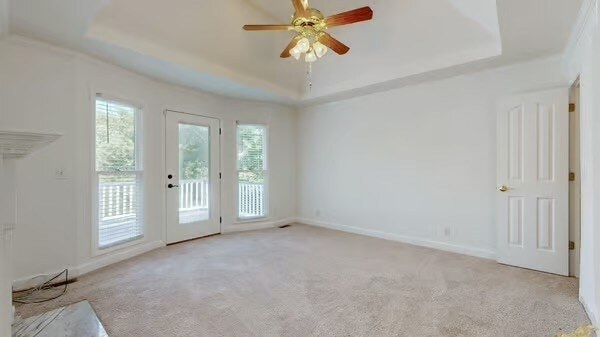 Building Photo - 1519 Kensington Dr