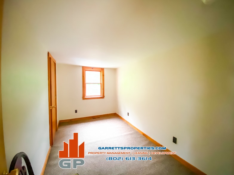 Building Photo - 140 W Hill Rd