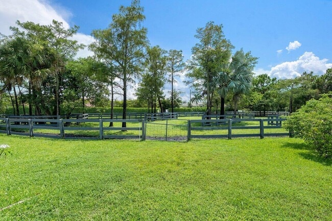 Building Photo - 14539 Belmont Trce