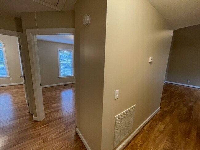 Building Photo - 1017 Bren Arbor Ct