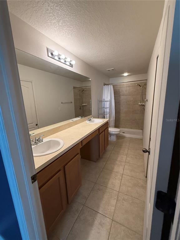Building Photo - 5032 White Sanderling Ct