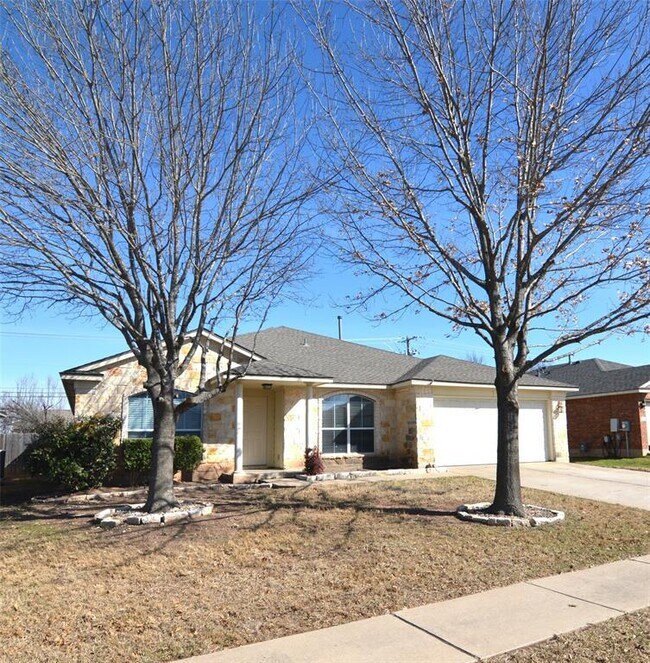 Building Photo - 2626 Pearson Way