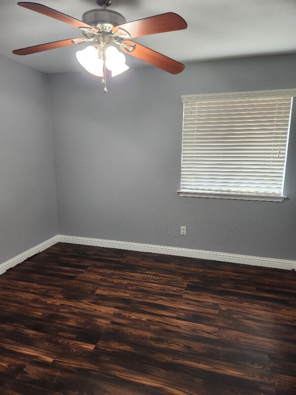 Building Photo - 5502 Red Pine Dr