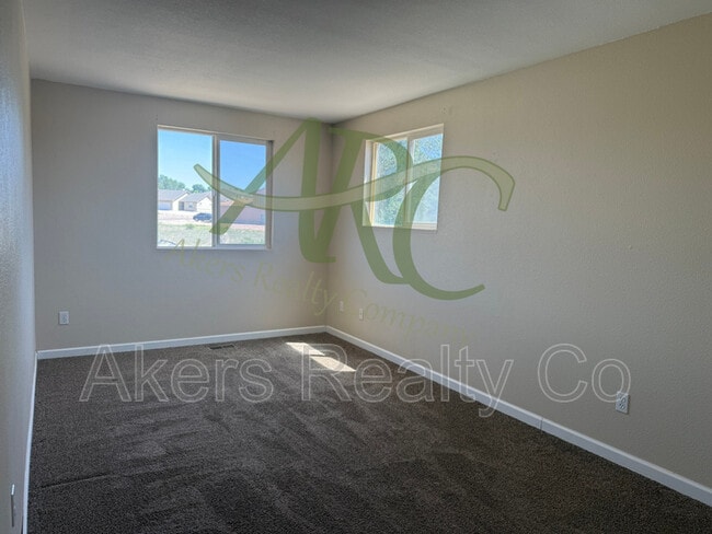 Building Photo - 277 W Coral Dr