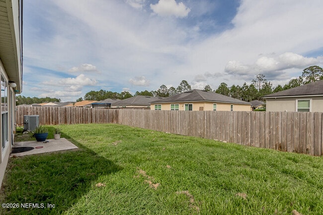 Building Photo - 15360 Hidden Foal Dr