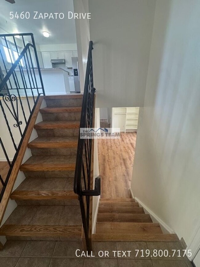 Building Photo - 5460 Zapato Dr