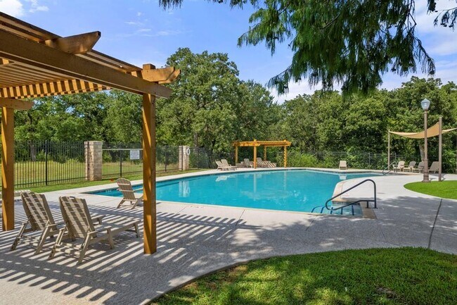 Building Photo - 2339 Berwick Dr