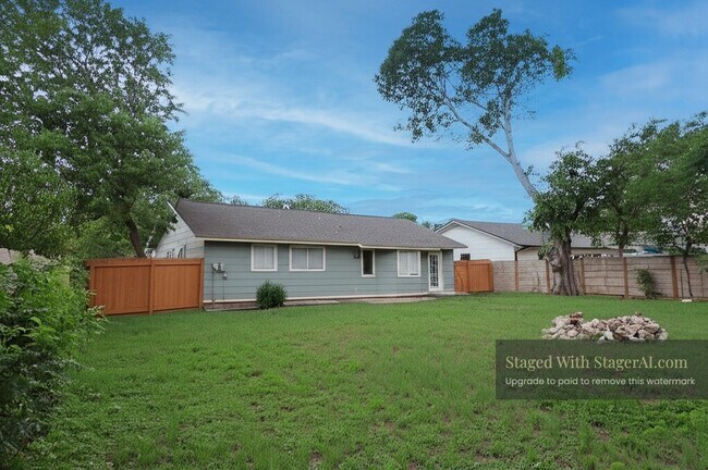 Primary Photo - 1704 Cherry Orchard Dr