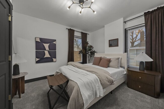 Building Photo - 286 Taylor Ave