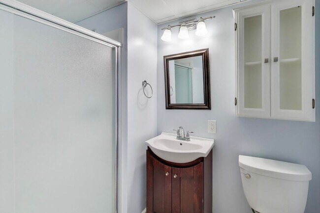 Building Photo - 5769 Yellowrose Ct
