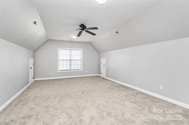 Building Photo - 9607 Royal Colony Dr